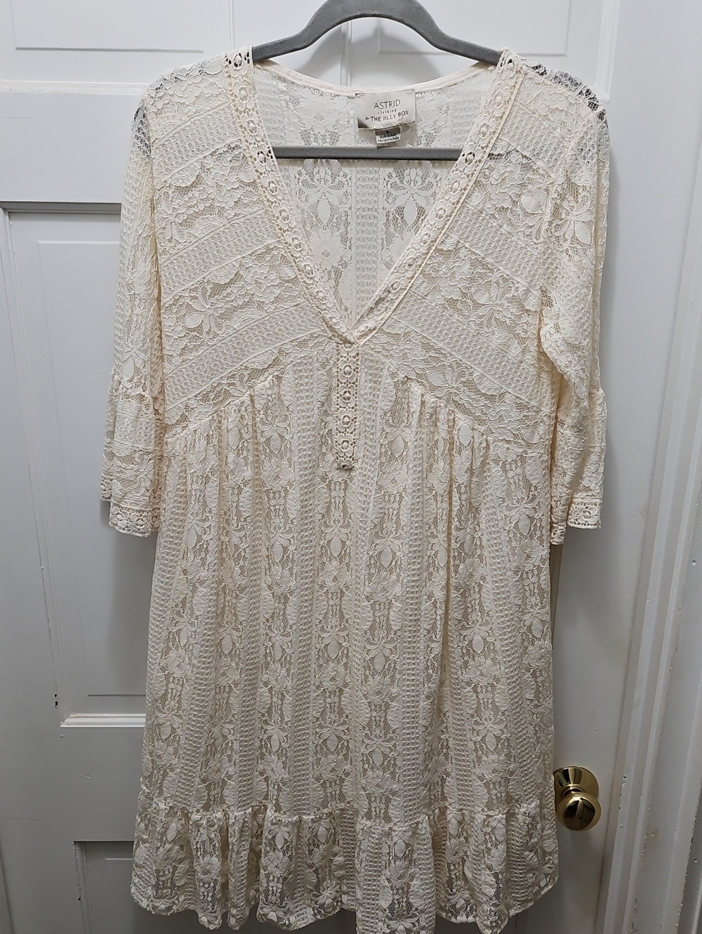 Astrid Clothing Cream Lace Dress with Delicate Trim Small